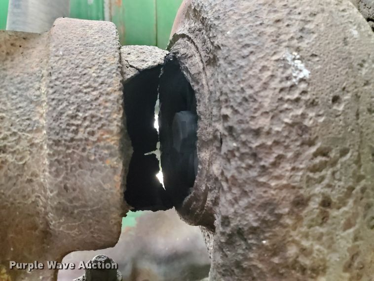 image for item DF5727 John Deere 3830  windrower