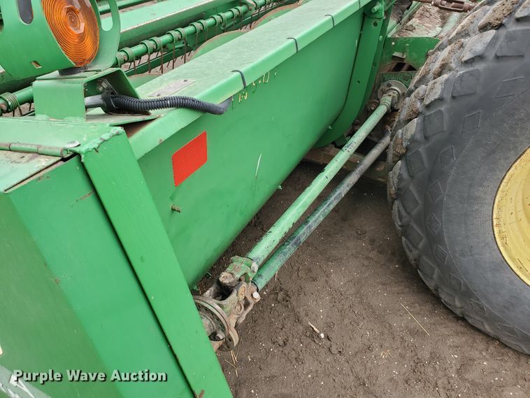 image for item DF5727 John Deere 3830  windrower