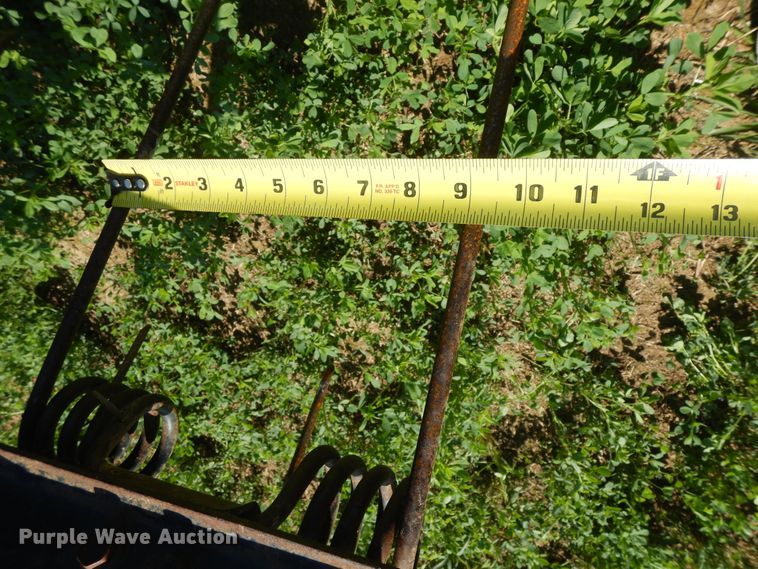 image for item DF6668 John Deere 630 off-set disk