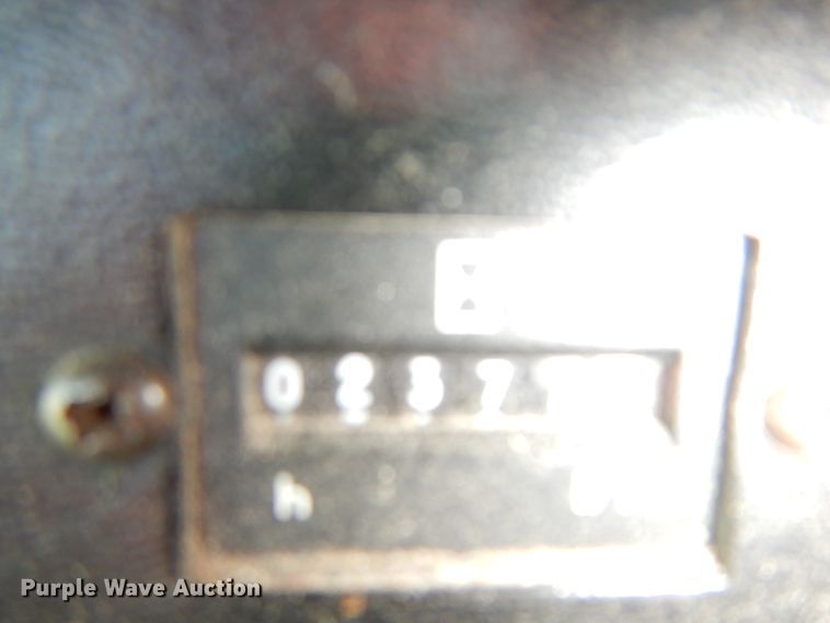 image for item DF6670 1980 John Deere 6620 combine