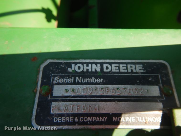 image for item DF6670 1980 John Deere 6620 combine