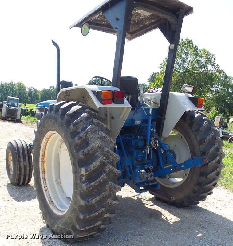 image for item DG2099 1993 New Holland 8340  tractor