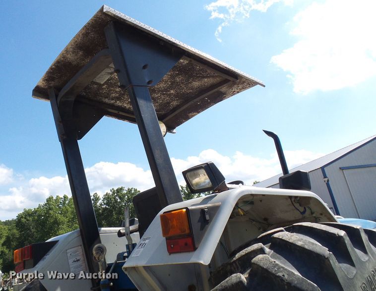 image for item DG2099 1993 New Holland 8340  tractor