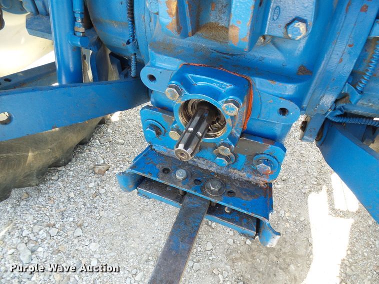 image for item DG2099 1993 New Holland 8340  tractor