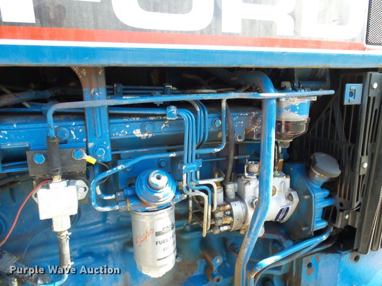 image for item DG2099 1993 New Holland 8340  tractor