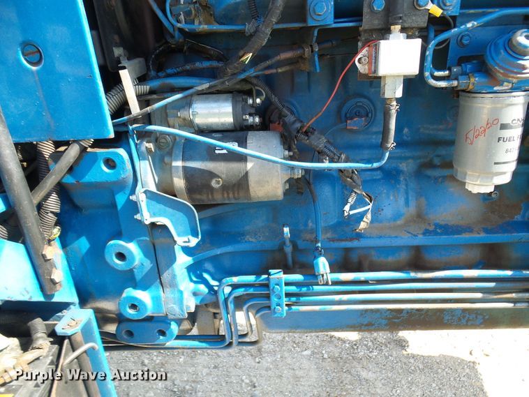 image for item DG2099 1993 New Holland 8340  tractor