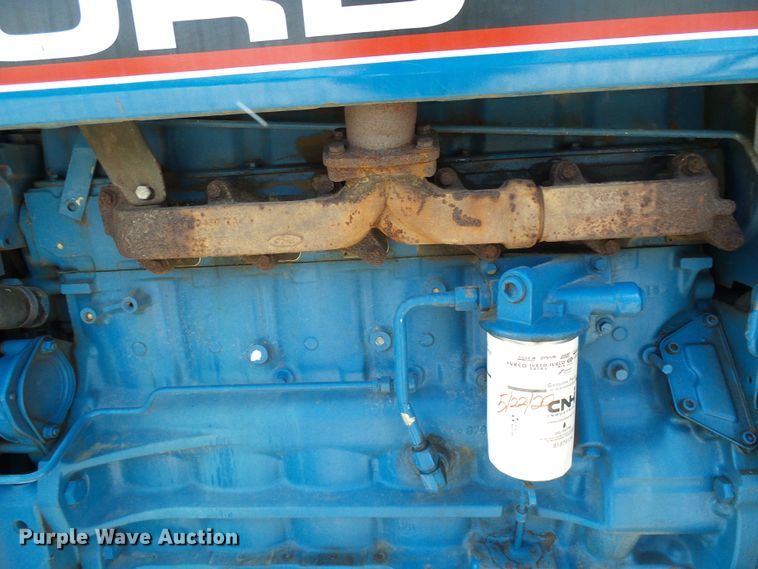 image for item DG2099 1993 New Holland 8340  tractor