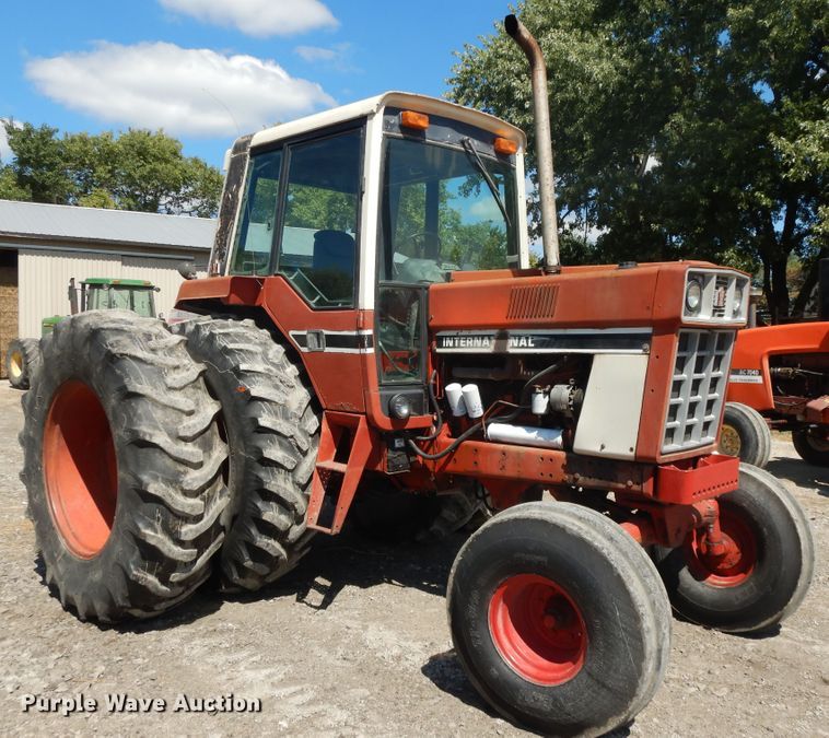 image for item DH0018 International 1486  tractor