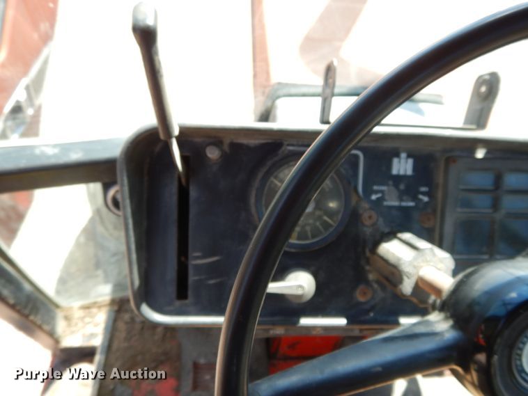 image for item DH0018 International 1486  tractor