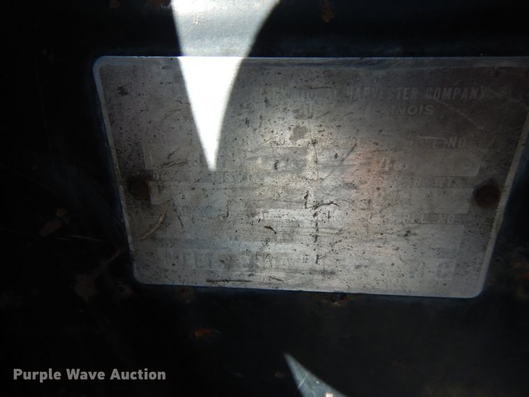 image for item DH0018 International 1486  tractor