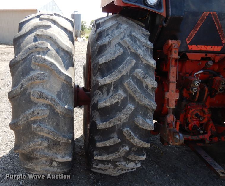 image for item DH0018 International 1486  tractor