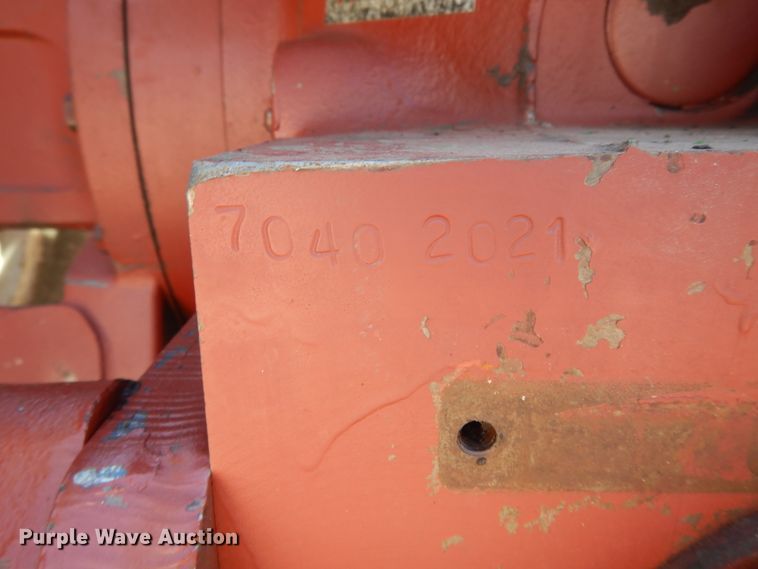 image for item DH0019 Allis Chalmers 7040  tractor