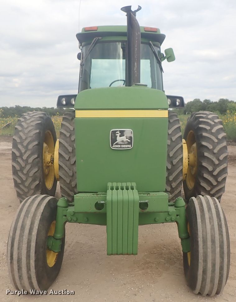 image for item DI4734 John Deere 4640  tractor