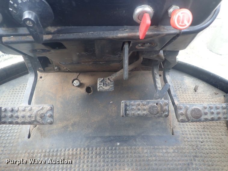 image for item DI4734 John Deere 4640  tractor