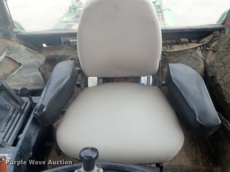 image for item DI4734 John Deere 4640  tractor