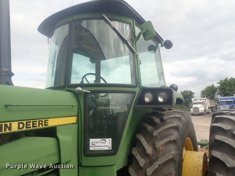 image for item DI4734 John Deere 4640  tractor