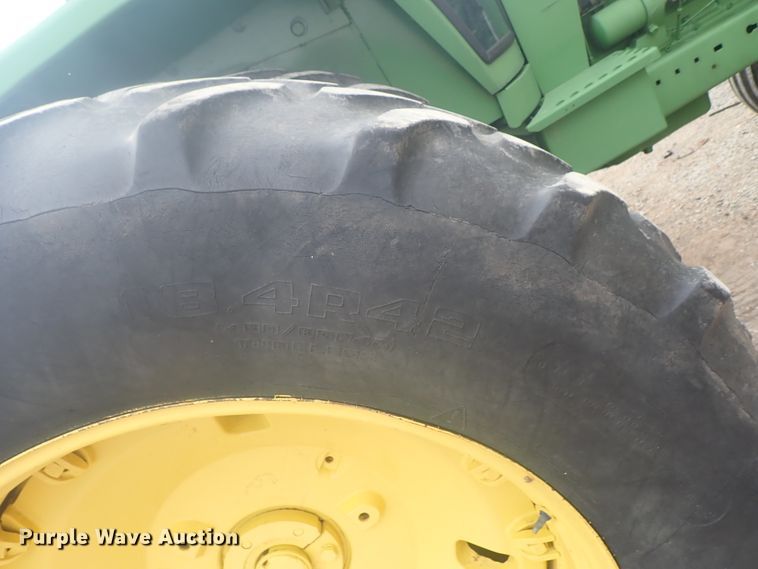 image for item DI4734 John Deere 4640  tractor