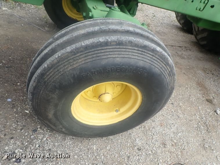 image for item DI4734 John Deere 4640  tractor