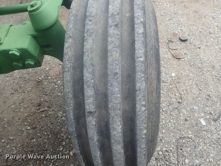 image for item DI4734 John Deere 4640  tractor