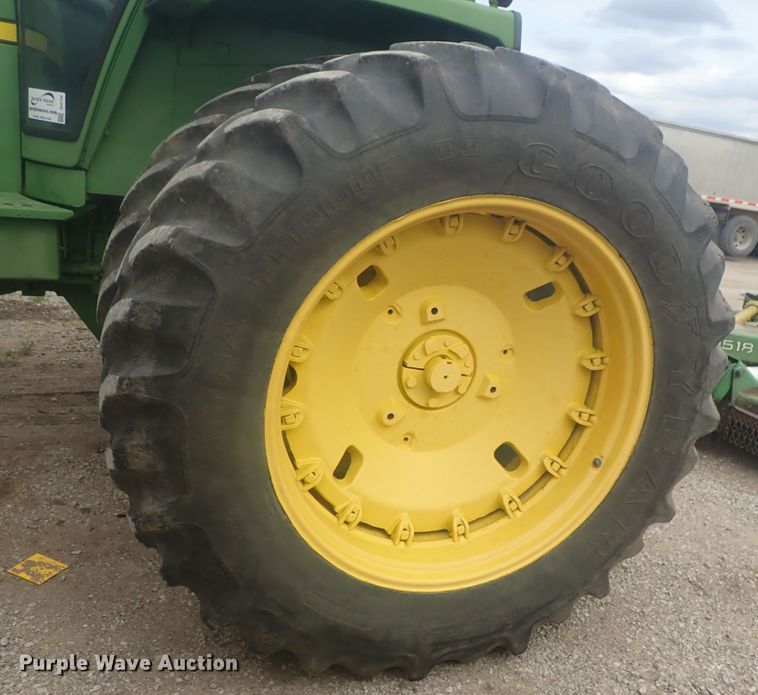 image for item DI4734 John Deere 4640  tractor