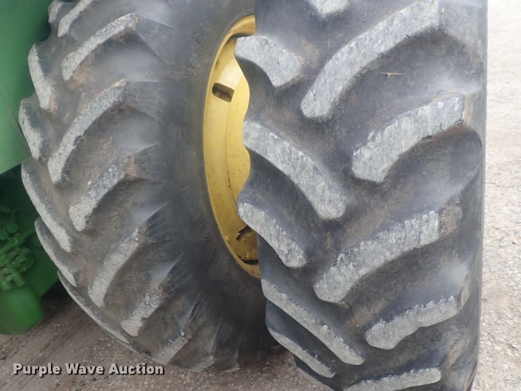 image for item DI4734 John Deere 4640  tractor