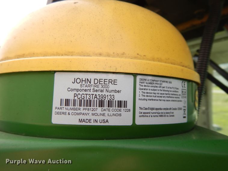 image for item DI7594 2013 John Deere 8285R  MFWD tractor