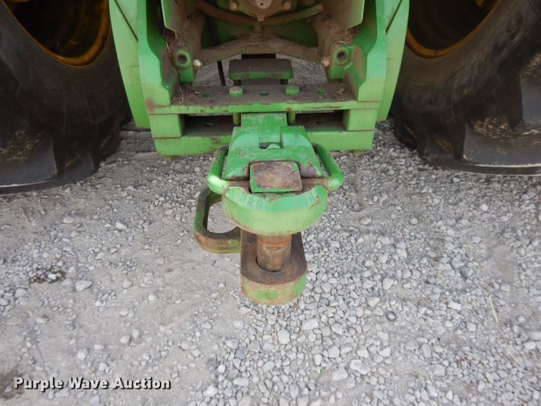 image for item DI7594 2013 John Deere 8285R  MFWD tractor