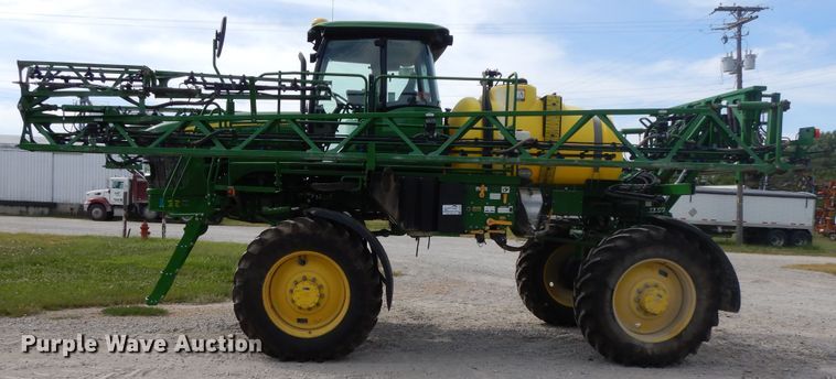 image for item DI7595 2013 John Deere 4630 sprayer