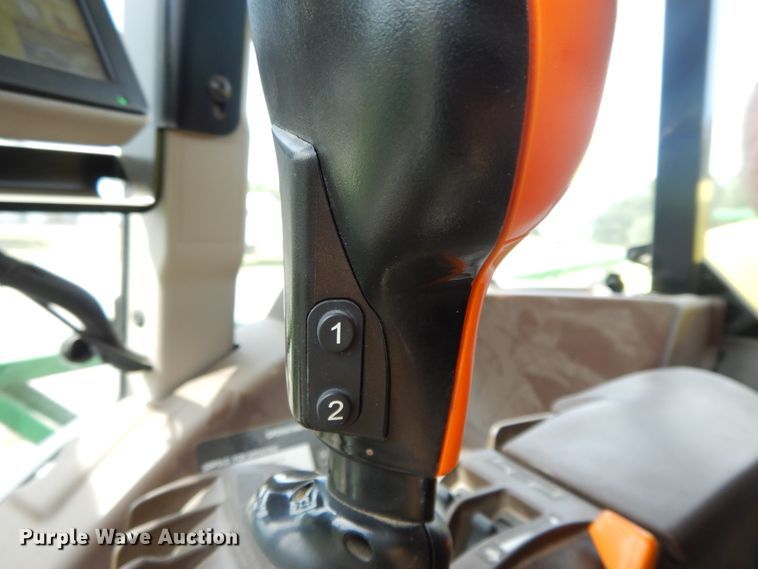 image for item DI7595 2013 John Deere 4630 sprayer