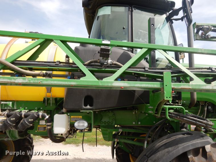 image for item DI7595 2013 John Deere 4630 sprayer
