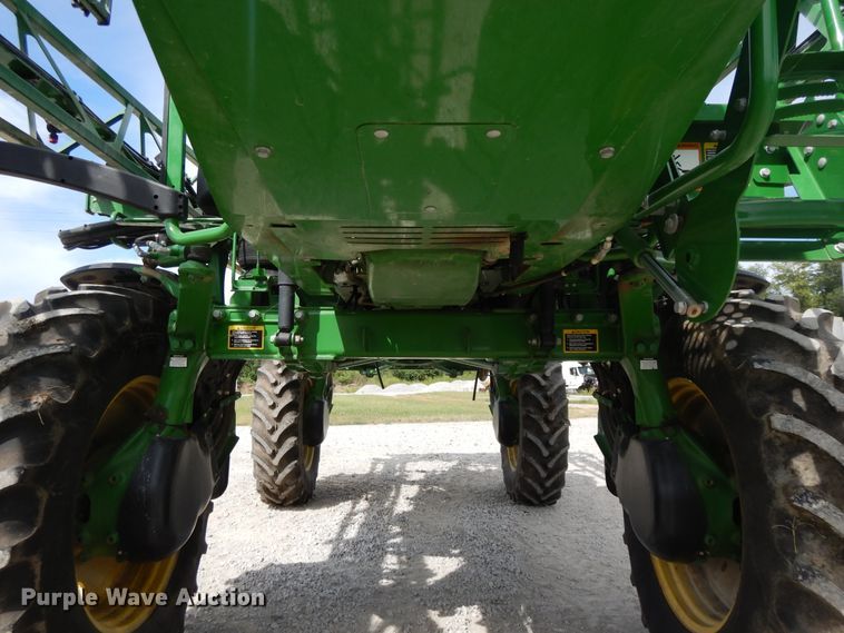 image for item DI7595 2013 John Deere 4630 sprayer
