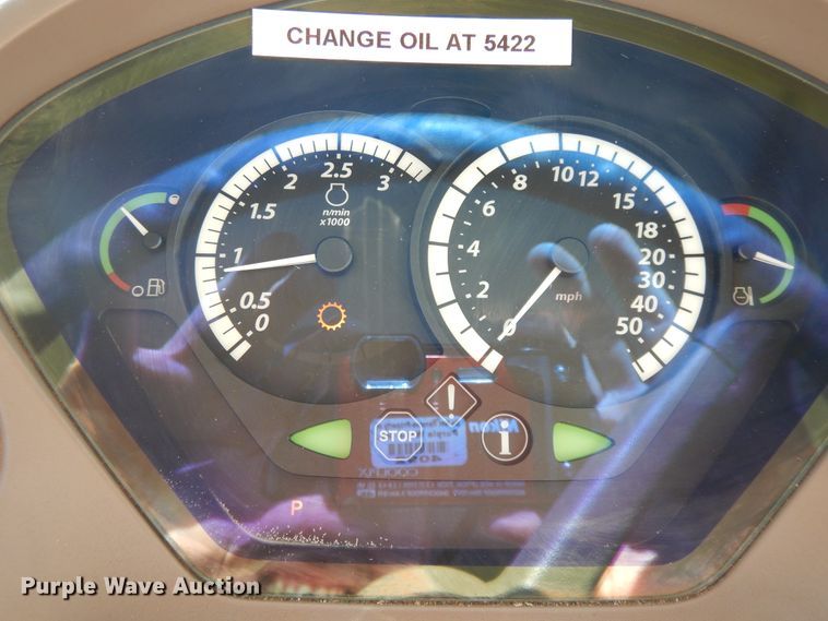 image for item DI7682 John Deere 7330 Premium  MFWD tractor