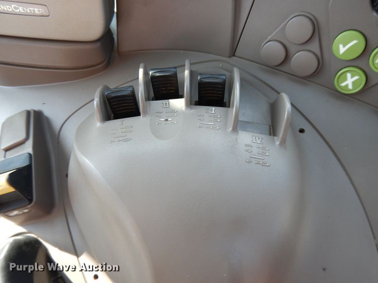 image for item DI7682 John Deere 7330 Premium  MFWD tractor