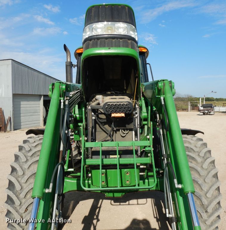 image for item DI7682 John Deere 7330 Premium  MFWD tractor