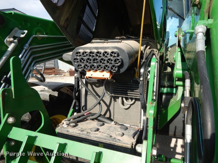 image for item DI7682 John Deere 7330 Premium  MFWD tractor