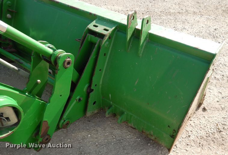 image for item DI7682 John Deere 7330 Premium  MFWD tractor