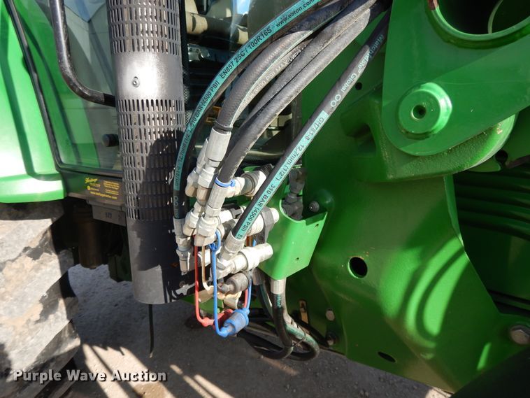 image for item DI7682 John Deere 7330 Premium  MFWD tractor