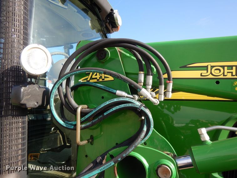 image for item DI7682 John Deere 7330 Premium  MFWD tractor