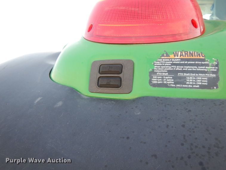 image for item DI7682 John Deere 7330 Premium  MFWD tractor