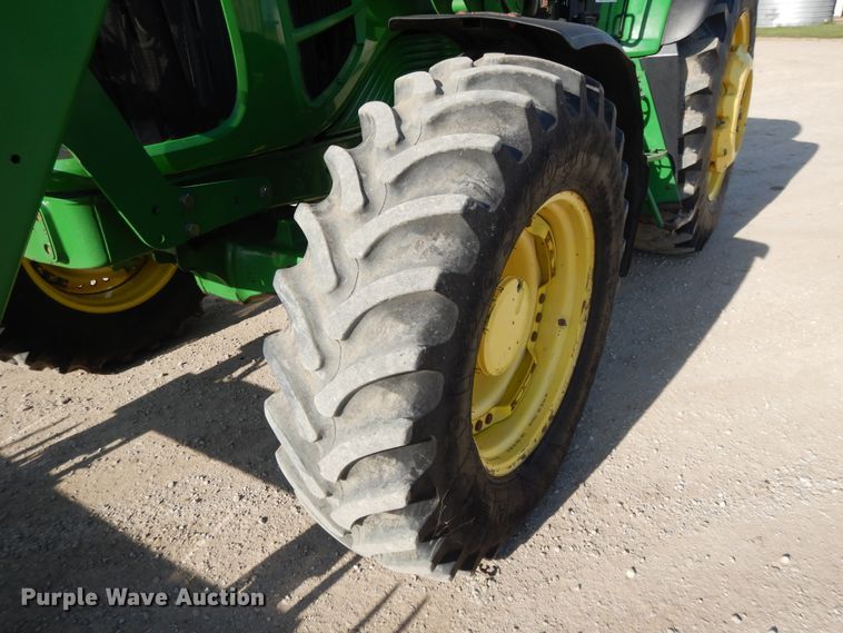 image for item DI7682 John Deere 7330 Premium  MFWD tractor