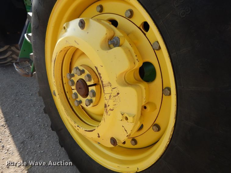 image for item DI7682 John Deere 7330 Premium  MFWD tractor