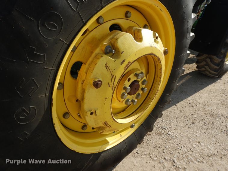 image for item DI7682 John Deere 7330 Premium  MFWD tractor