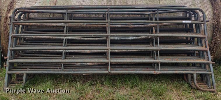 image for item EQ9424 (9) cattle panels