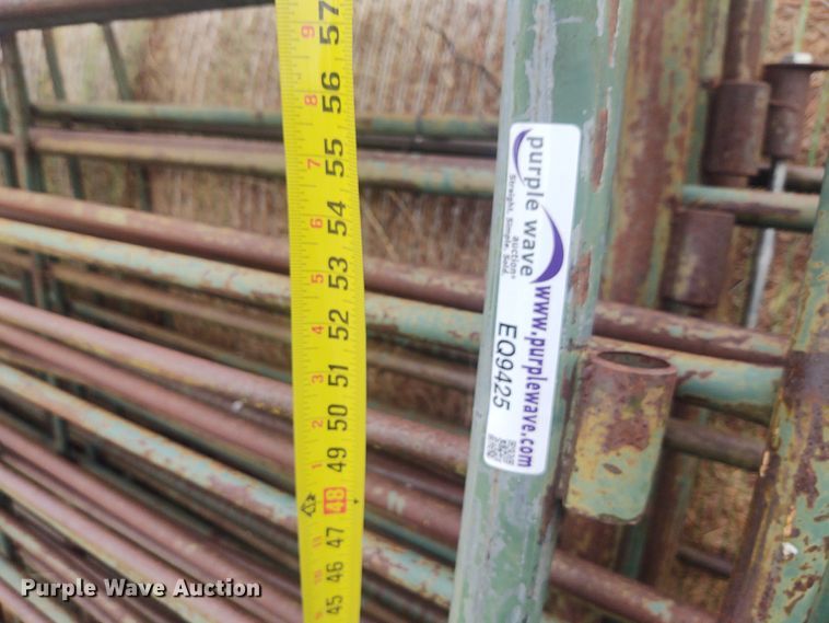 image for item EQ9425 (10) cattle panels