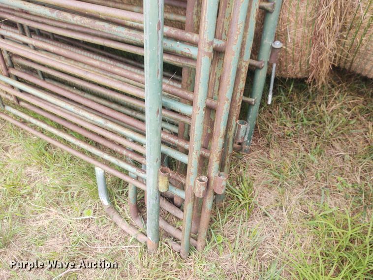 image for item EQ9425 (10) cattle panels