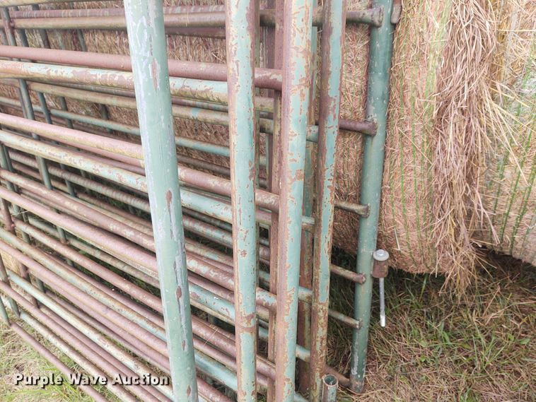 image for item EQ9425 (10) cattle panels