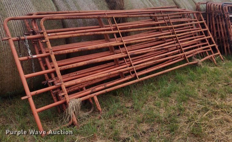 image for item EQ9428 Livestock equipment