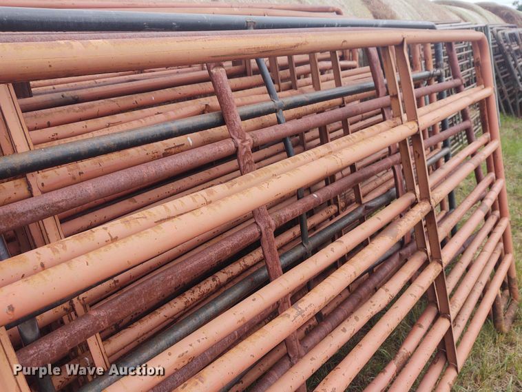 image for item EQ9428 Livestock equipment