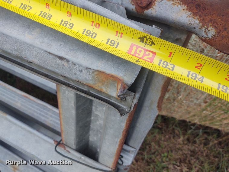 image for item EQ9429 Livestock equipment