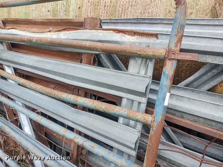 image for item EQ9429 Livestock equipment